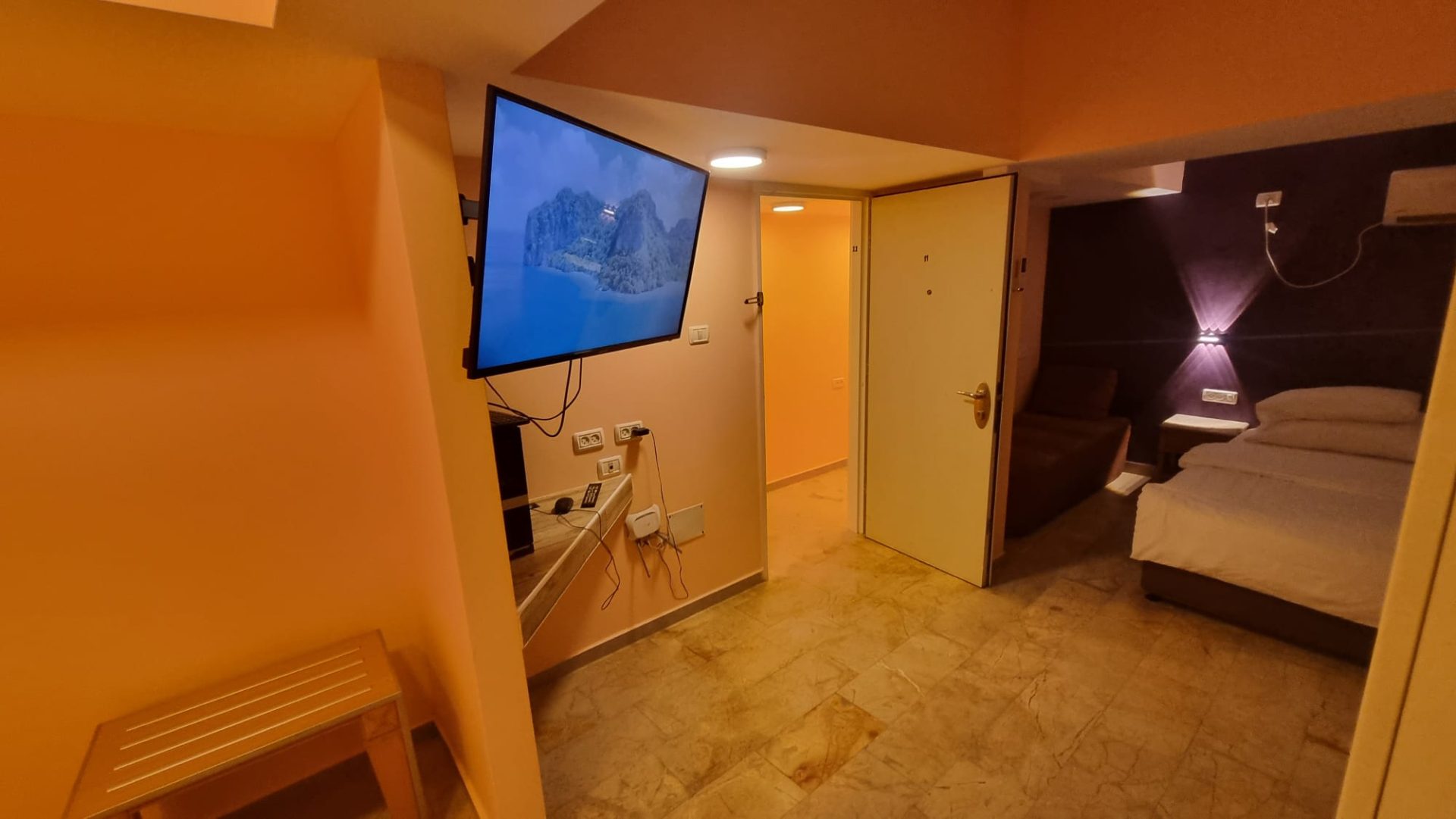 Отель для влюблённых -гостиница с почасовой оплатой в Иерусалиме для романтического отдыха вдвоём