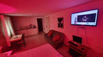 Cozy couple room in Jerusalem